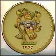 1977 Apple Tree Boy  #270  Tmk 5 - Goebel/V