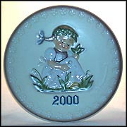 2000 Garden Splendor  #921  Tmk 8 - Bumblebee